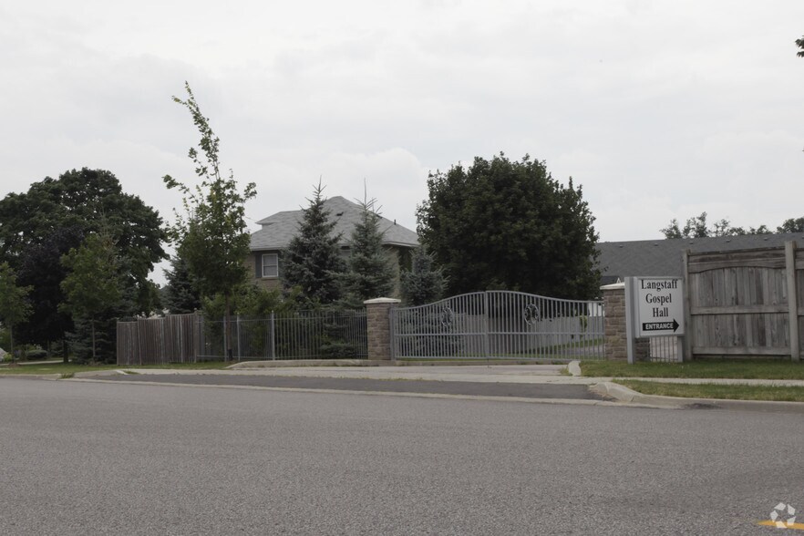 1350 Langstaff Rd, Vaughan, ON à louer - Photo du bâtiment - Image 2 de 2