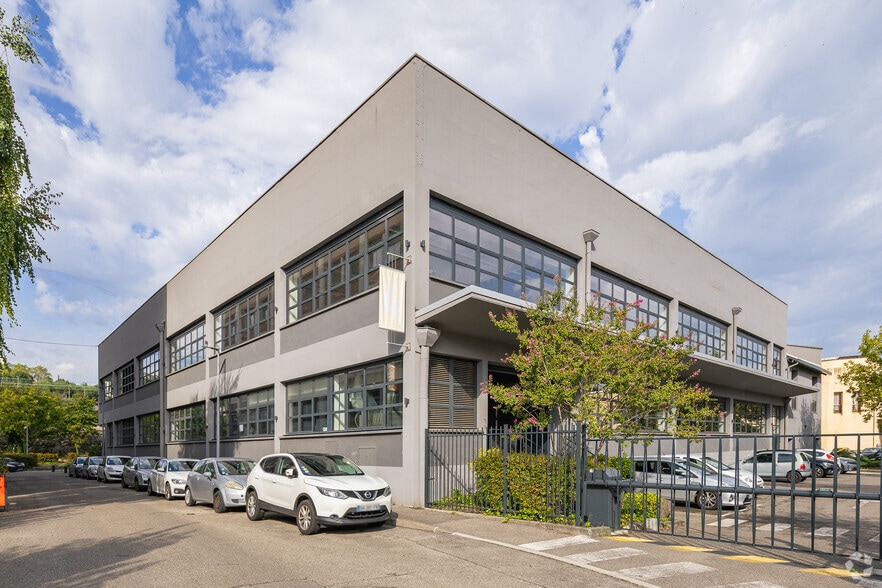 24 Avenue Joannès Masset, Lyon à louer - Photo principale - Image 1 de 2
