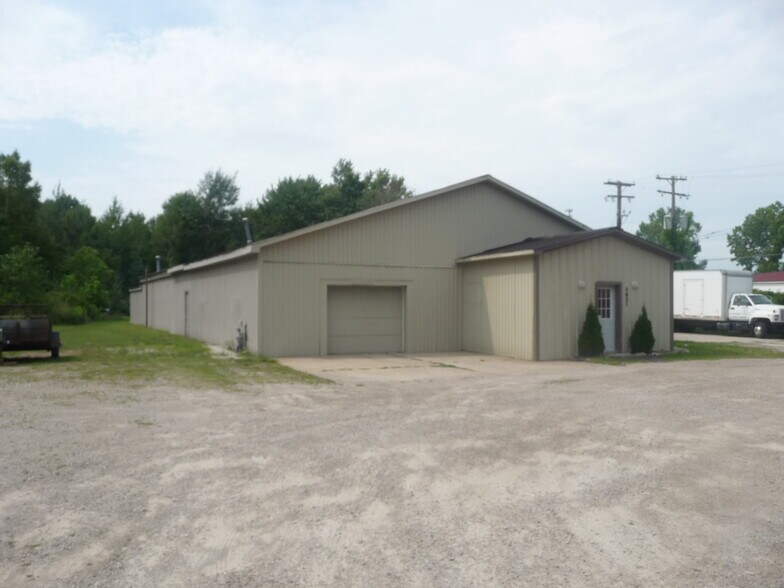 3921 32nd St, Port Huron, MI à vendre - Photo du bâtiment - Image 2 de 9