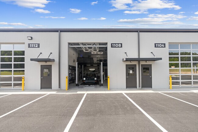 Plus de détails pour 4049 Chris SW Dr, Huntsville, AL - Industriel à louer