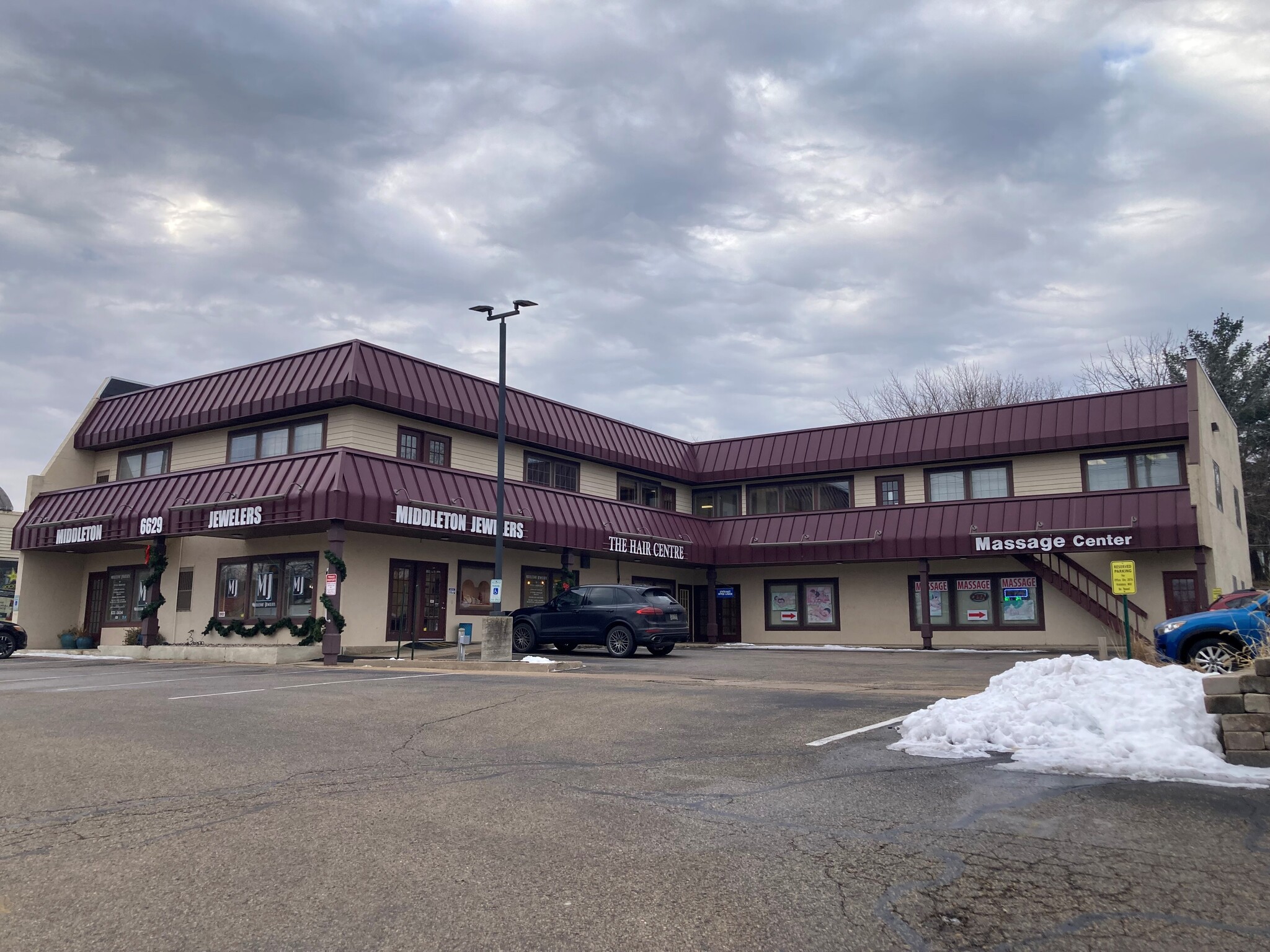 6629 University Ave, Middleton, WI for lease Building Photo- Image 1 of 9