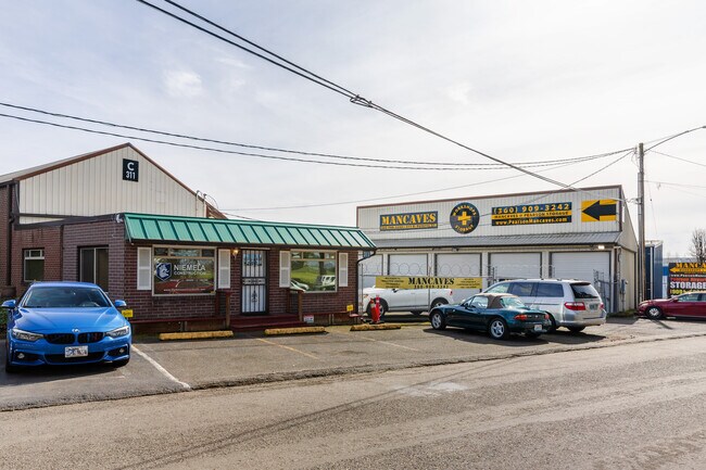Plus de détails pour 311 E Reserve St, Vancouver, WA - Industriel à vendre