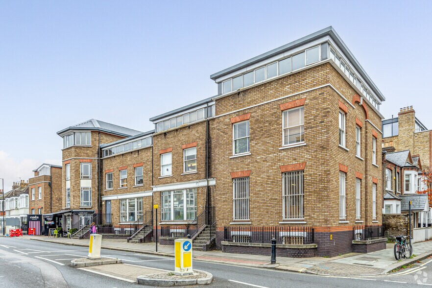 189 Munster Rd, Londres à louer - Photo du bâtiment - Image 2 de 2