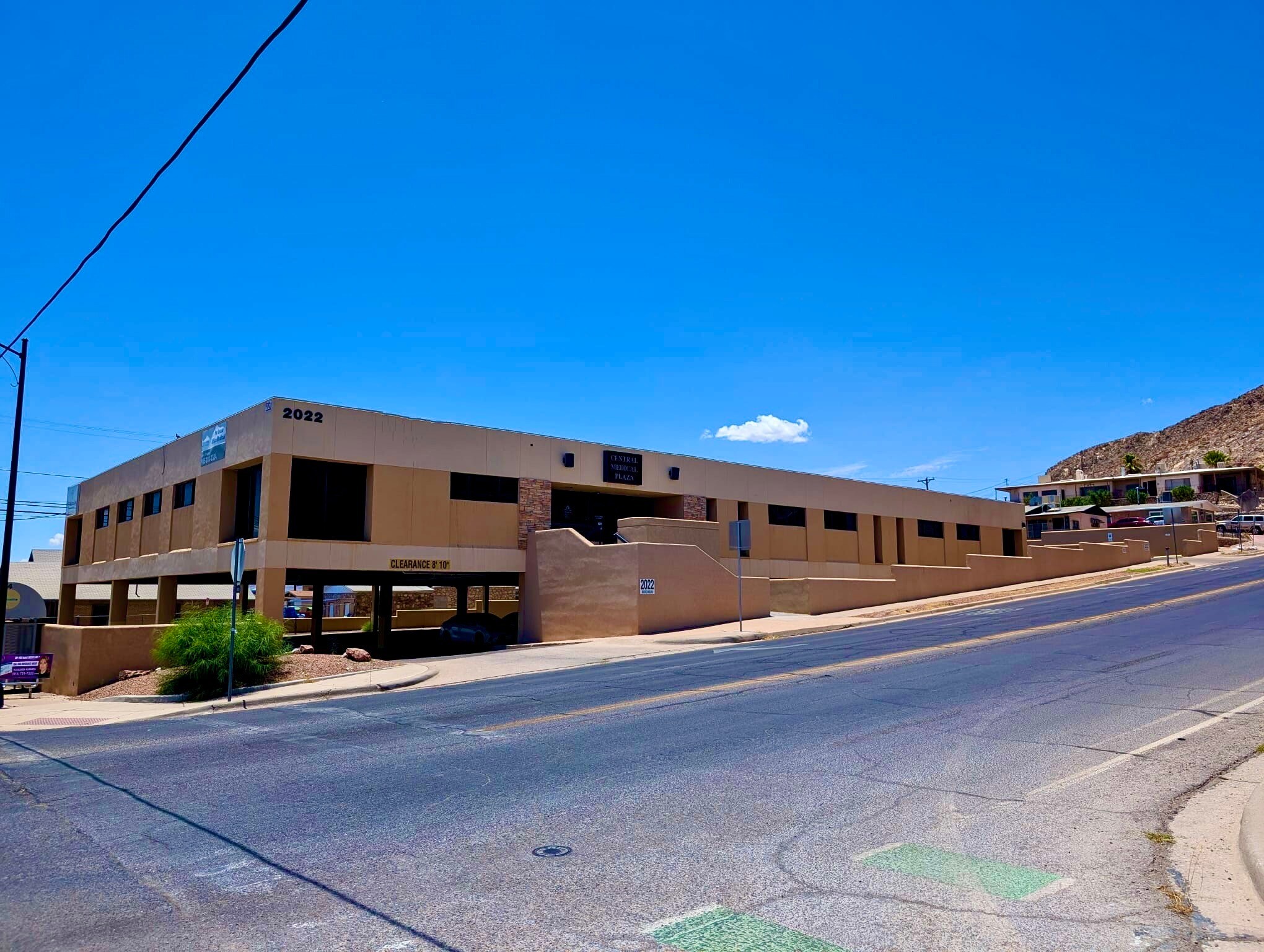 2022 Murchison Dr, El Paso, TX for sale Primary Photo- Image 1 of 22