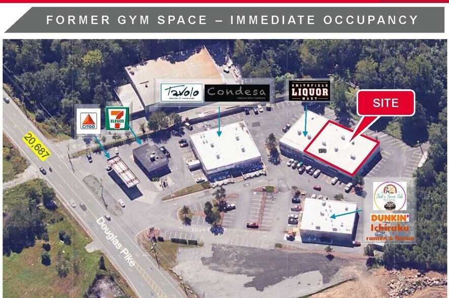 970 Douglas Pike, Smithfield, RI à louer - Photo du bâtiment - Image 2 de 3