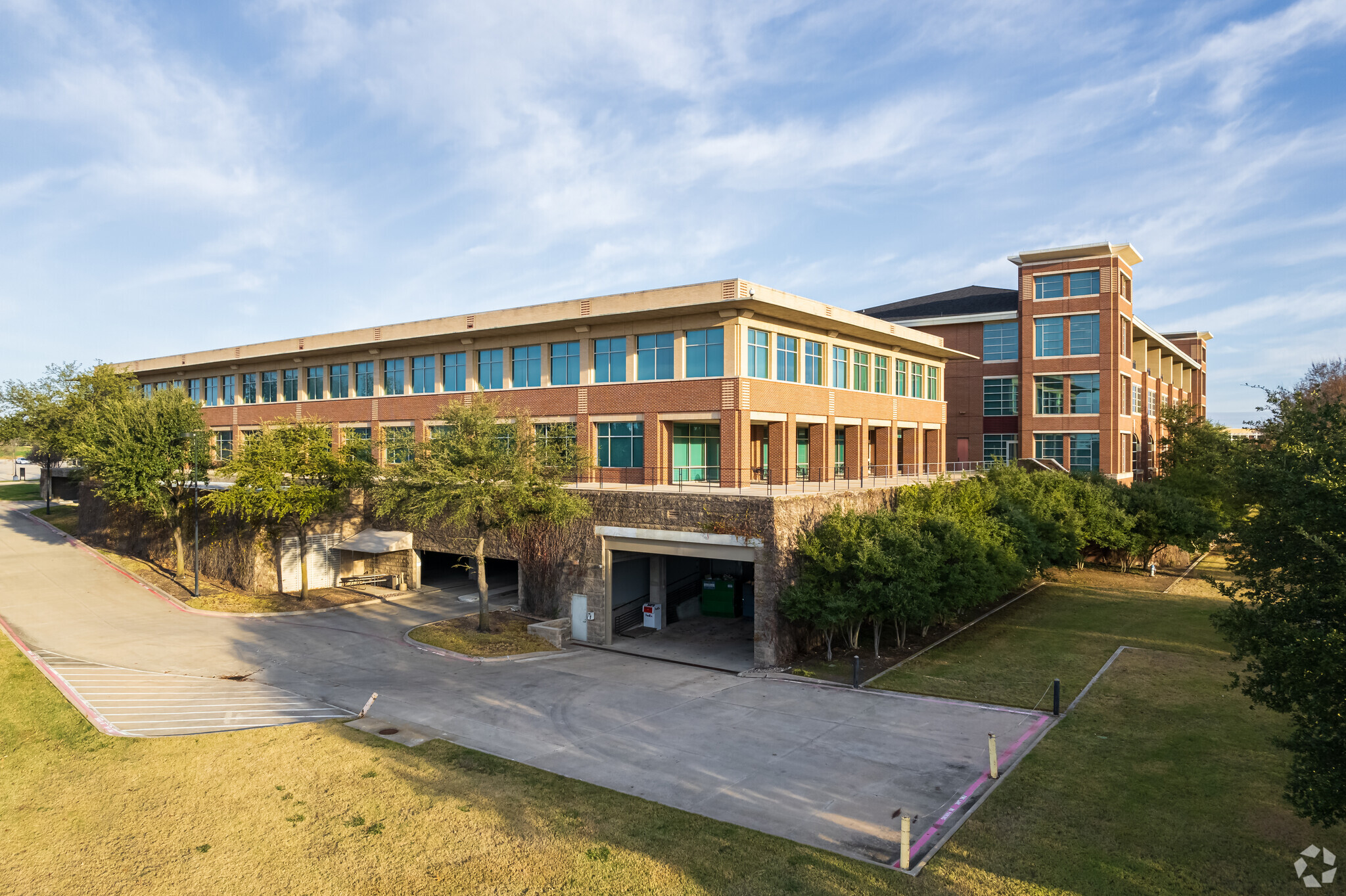 5100 Legacy Dr, Plano, TX à louer Photo principale- Image 1 de 13