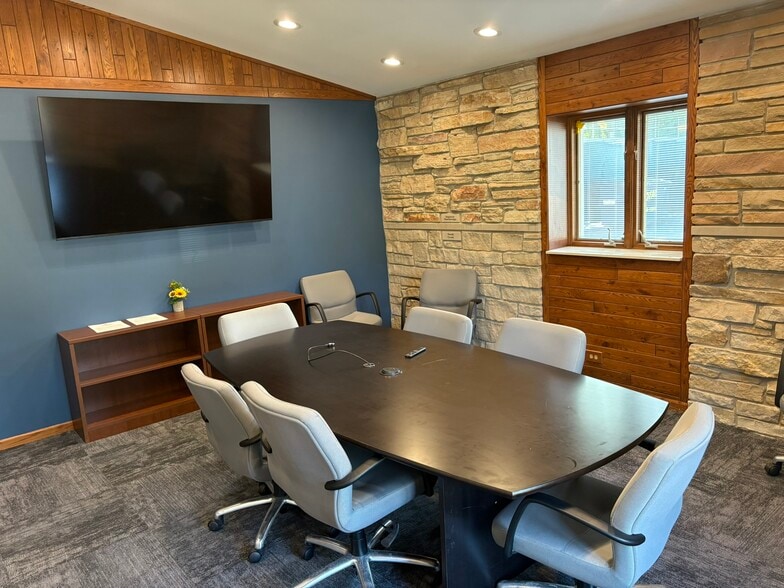 3125 Glenwood Lansing Rd, Lansing, IL à vendre - Photo du bâtiment - Image 2 de 16