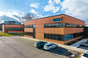 400 Iroquois Shore Rd, Oakville ON - Warehouse