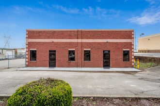 6383 Summer Gale Dr, Memphis, TN for lease Building Photo- Image 1 of 1