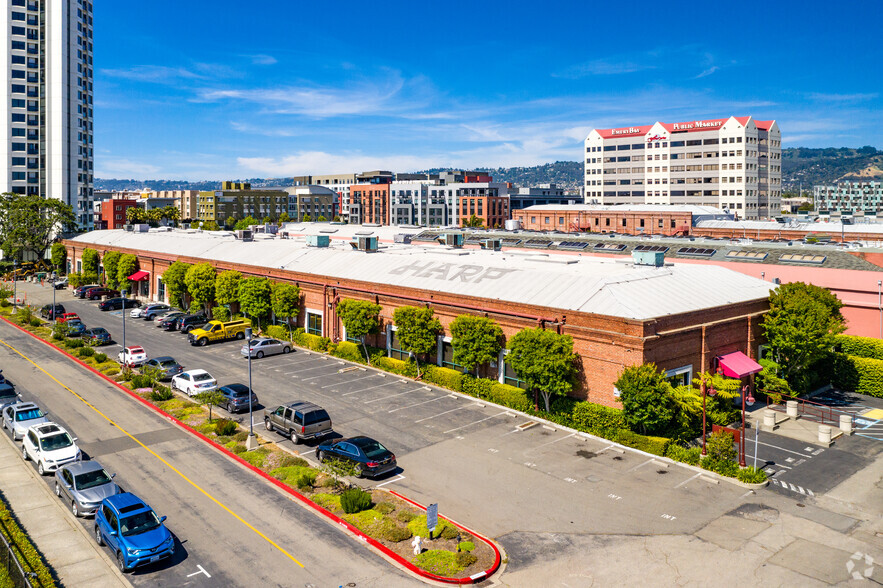 5903-5909 Christie Ave, Emeryville, CA à louer - Photo principale - Image 1 de 20