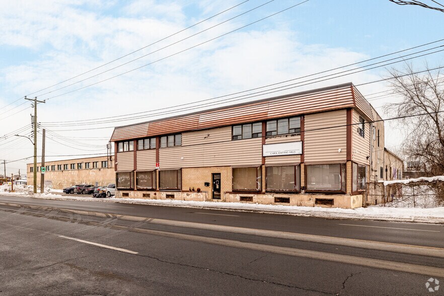 9470 Rue Jean-Milot, Montréal, QC à louer - Photo du bâtiment - Image 3 de 6