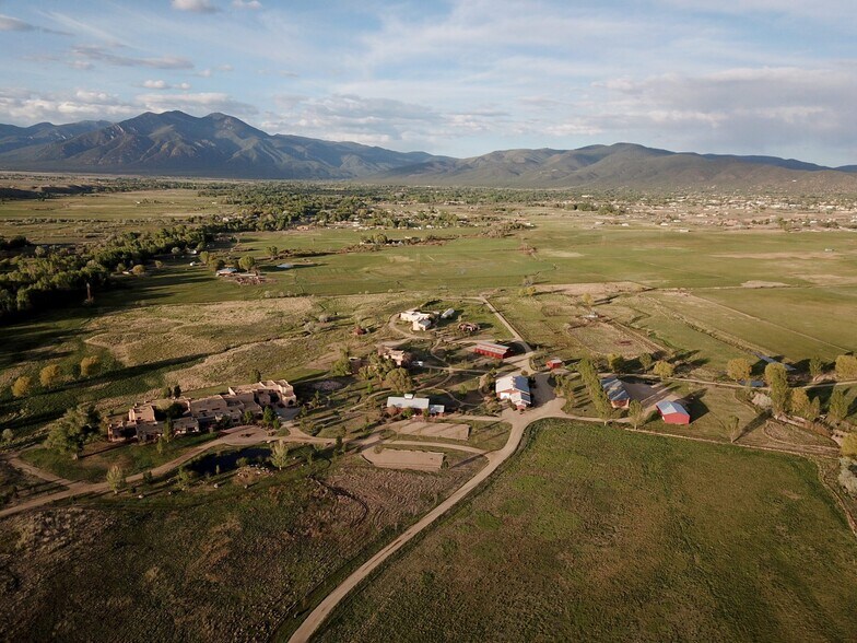247 NM-240, Taos, NM for sale - Building Photo - Image 2 of 12