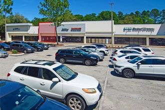 8595 Beach Blvd, Jacksonville, FL à louer Photo intérieure- Image 1 de 1