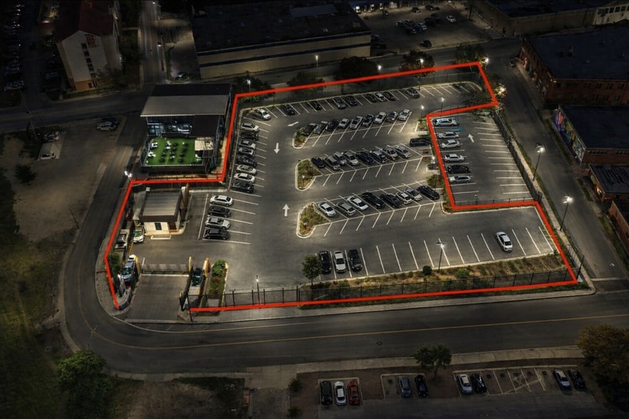 E. Houston St. Portfolio portfolio of 3 properties for sale on LoopNet.ca - Building Photo - Image 3 of 36