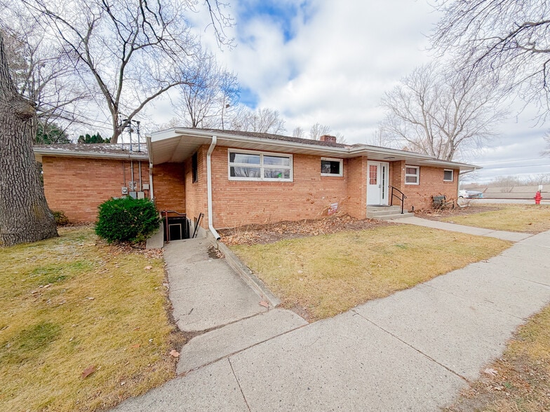 515 Gold St, Green Lake, WI for sale - Building Photo - Image 2 of 26