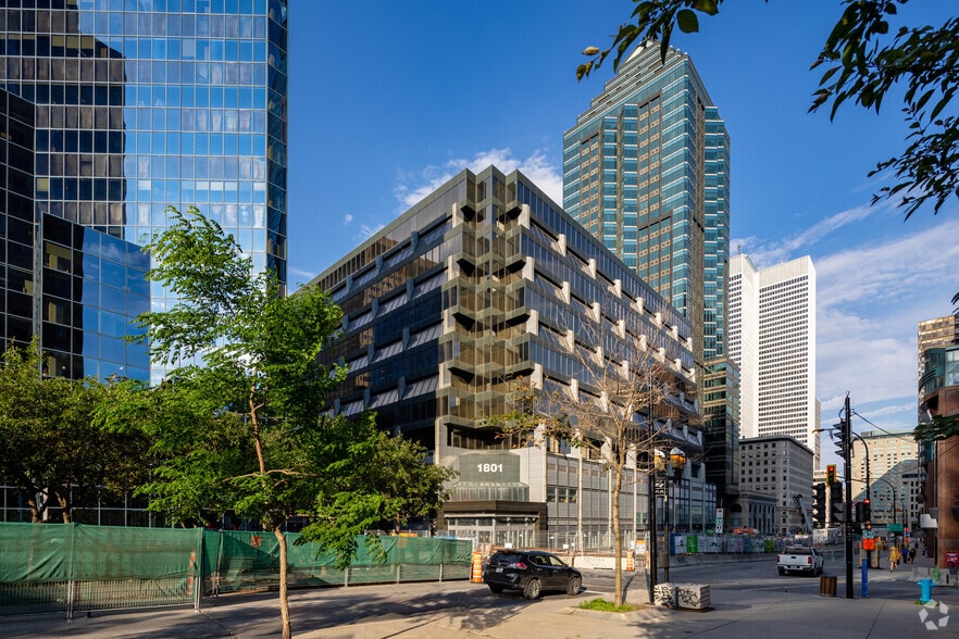 1801 Av Mcgill Collège, Montréal, QC for lease - Building Photo - Image 2 of 6