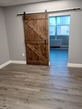 351-355 5th Ave, Pittsburgh, PA for lease Interior Photo- Image 2 of 7