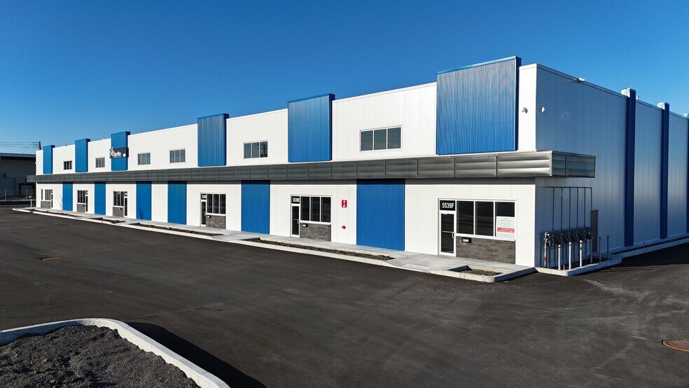 5539 St Ernest-Cormier, Laval, QC à louer - Photo du bâtiment - Image 2 de 18