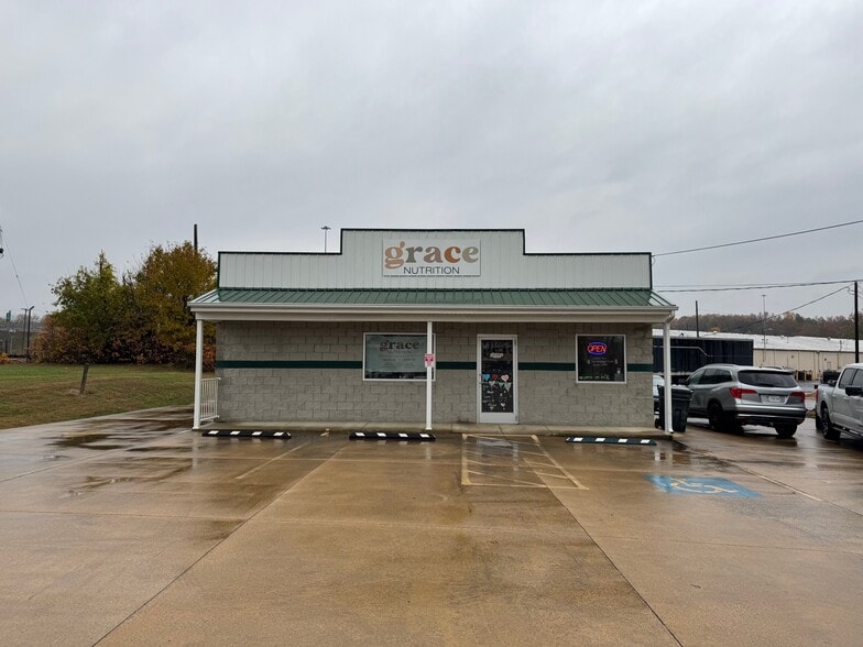 98 Home Run Rd, Munfordville, KY for lease - Primary Photo - Image 1 of 4