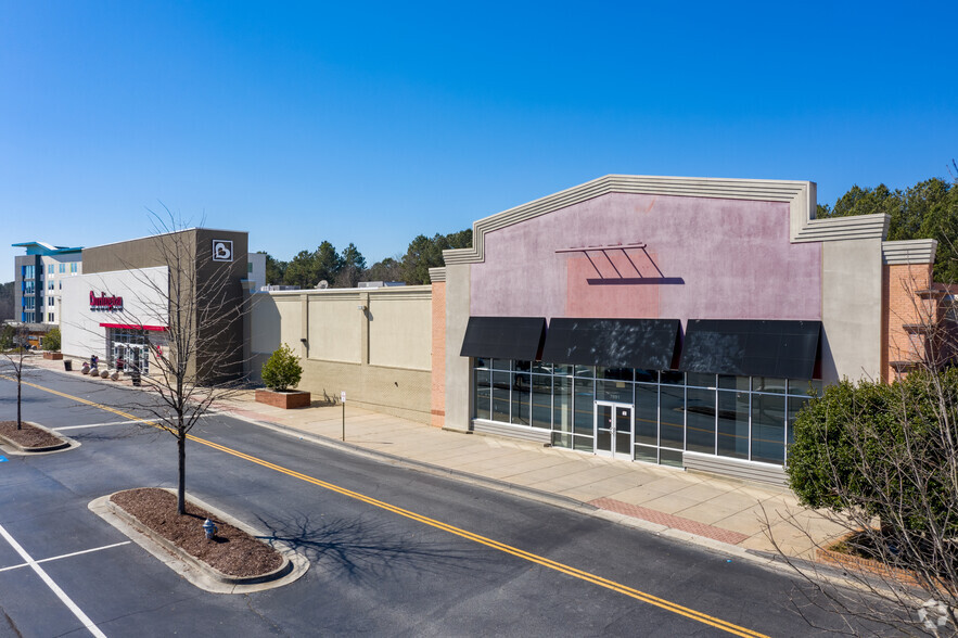 7691 N Point Pky, Alpharetta, GA for lease - Building Photo - Image 2 of 5