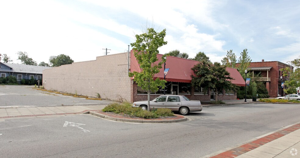 2733 Cleveland St, Elloree, SC for sale - Building Photo - Image 1 of 3