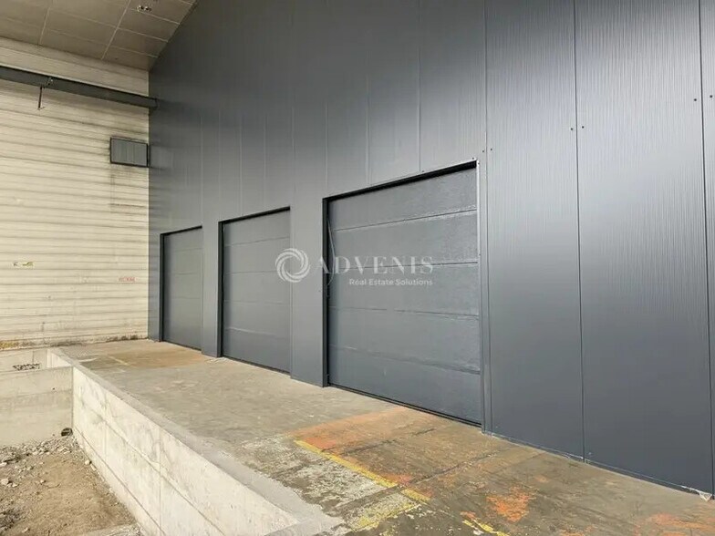 Local d'activités dans Strasbourg à vendre - Photo du bâtiment - Image 2 de 5
