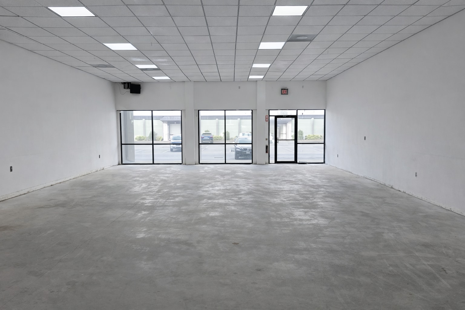 6160-6170 Ulmerton Rd, Clearwater, FL for lease Interior Photo- Image 1 of 5