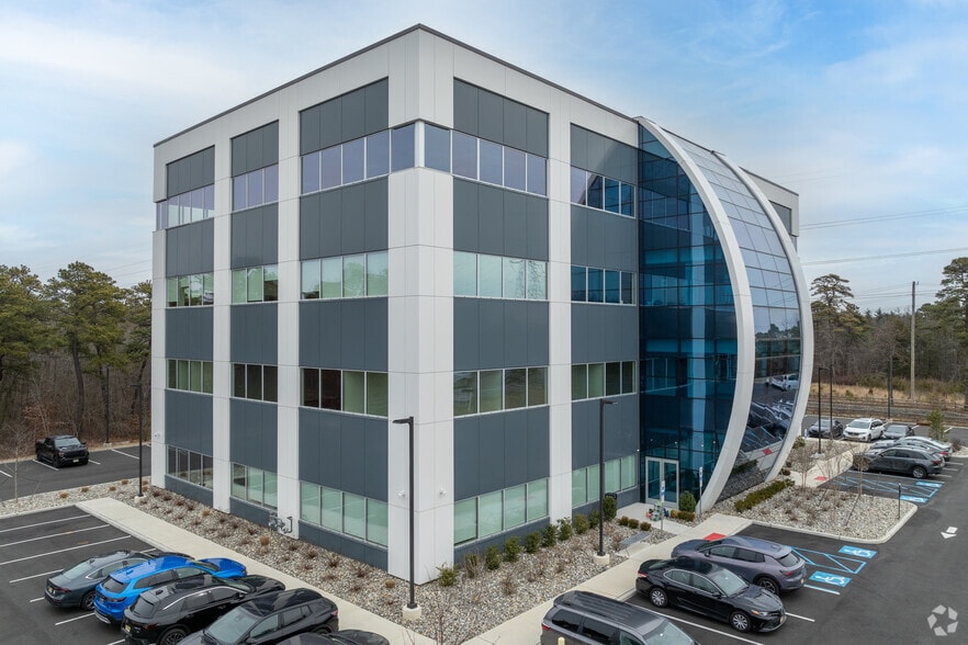 2013 Cedarbridge Ave, Lakewood, NJ for lease - Building Photo - Image 2 of 17