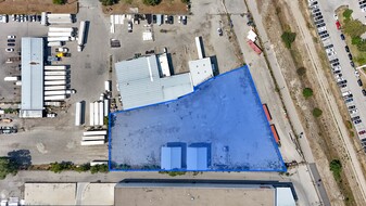 1505 Hardy St, Kelowna BC - Warehouse