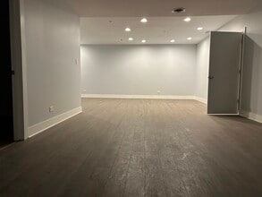 401-435 N Western Ave, Chicago, IL à vendre Photo intérieure- Image 2 de 10