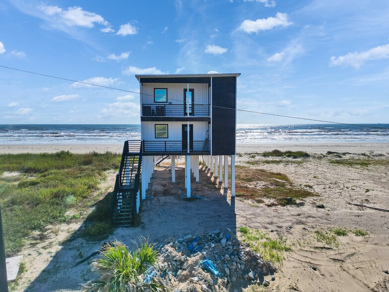 10602 Blue Water Hwy, Freeport, TX for sale - Building Photo - Image 3 of 38