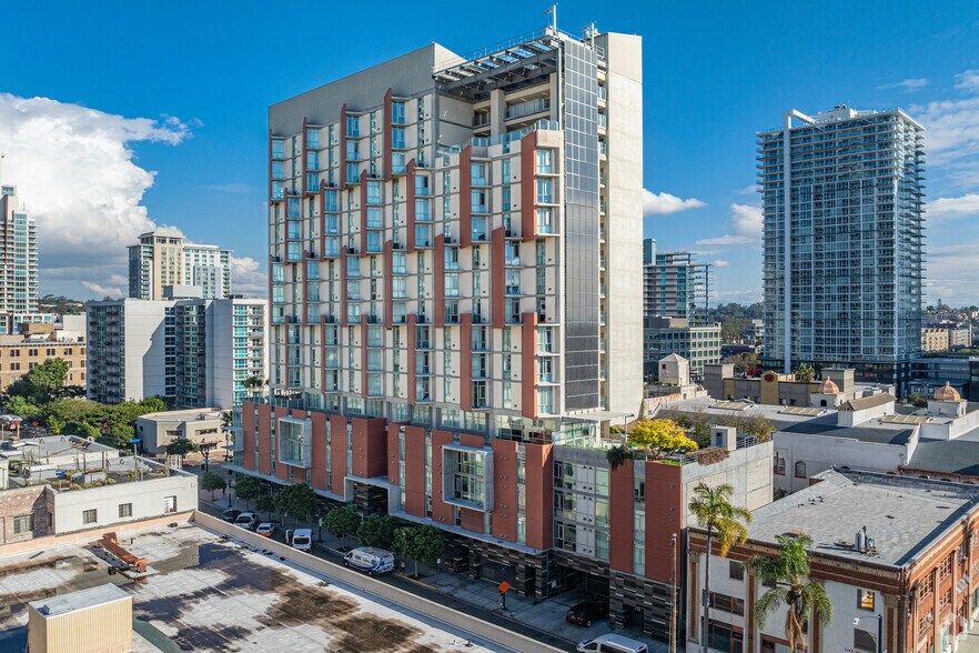 929 9th Ave, San Diego, CA à louer - Photo du bâtiment - Image 3 de 4