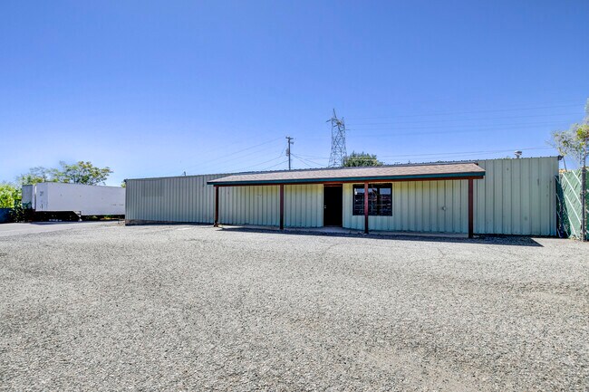 More details for 10650 S Highway 69, Mayer, AZ - Industrial for Lease