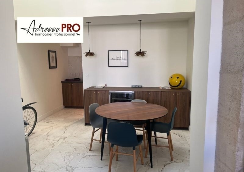 Office in Bordeaux for sale Interior Photo- Image 1 of 3