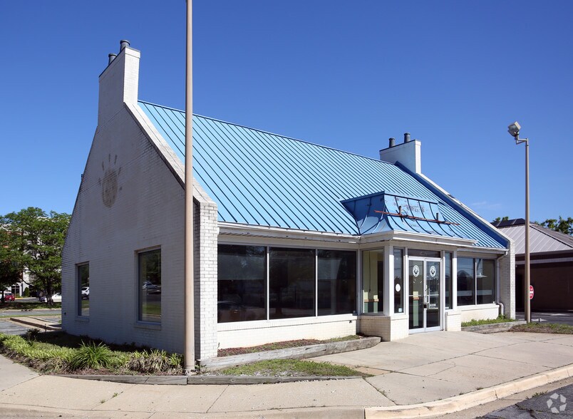 14402 Baltimore Ave, Laurel, MD à louer - Photo principale - Image 1 de 2