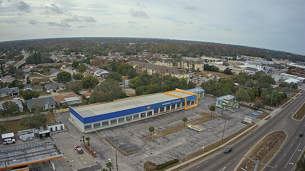 7006-7010 Ridge Rd, Port Richey, FL for lease - Building Photo - Image 3 of 4