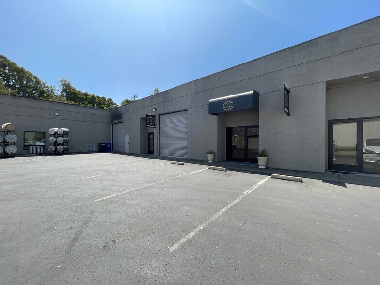 194 Camino Oruga, Napa, CA for lease - Building Photo - Image 3 of 5