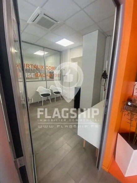 Commerce de détail dans Paris à louer - Photo intérieure - Image 3 de 9