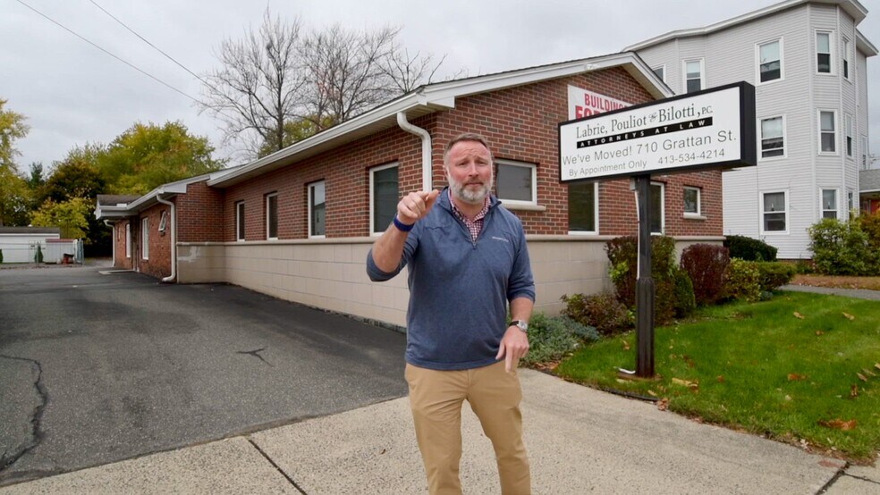 641 Grattan St, Chicopee, MA à louer - Vidéo sur l’inscription commerciale - Image 2 de 28