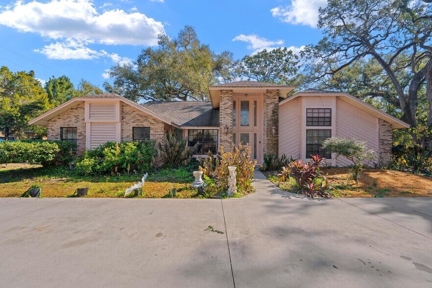 2501 E Diana St, Tampa, FL à vendre - Photo du bâtiment - Image 2 de 31