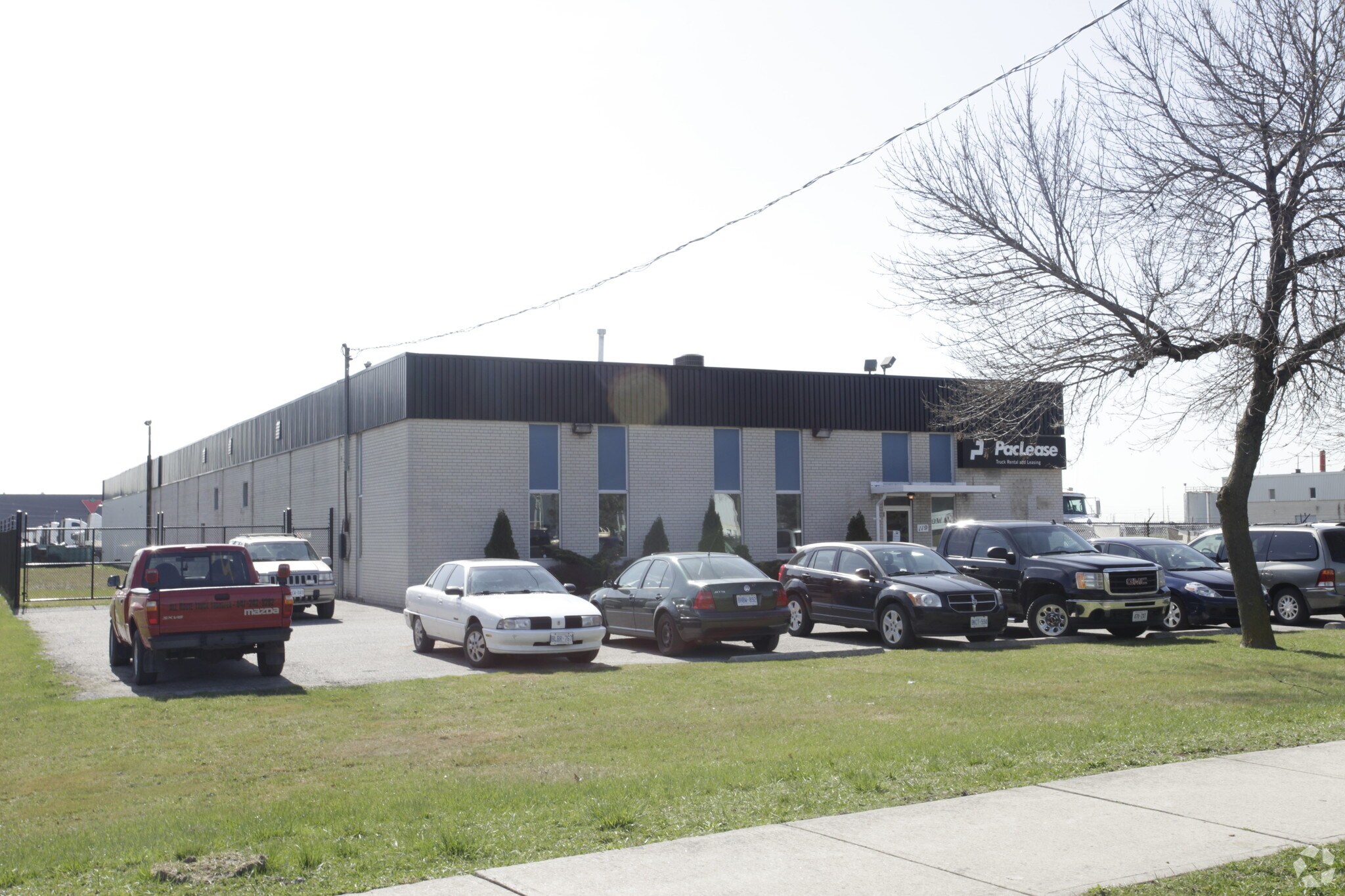 119 East Dr, Brampton, ON for sale Primary Photo- Image 1 of 1