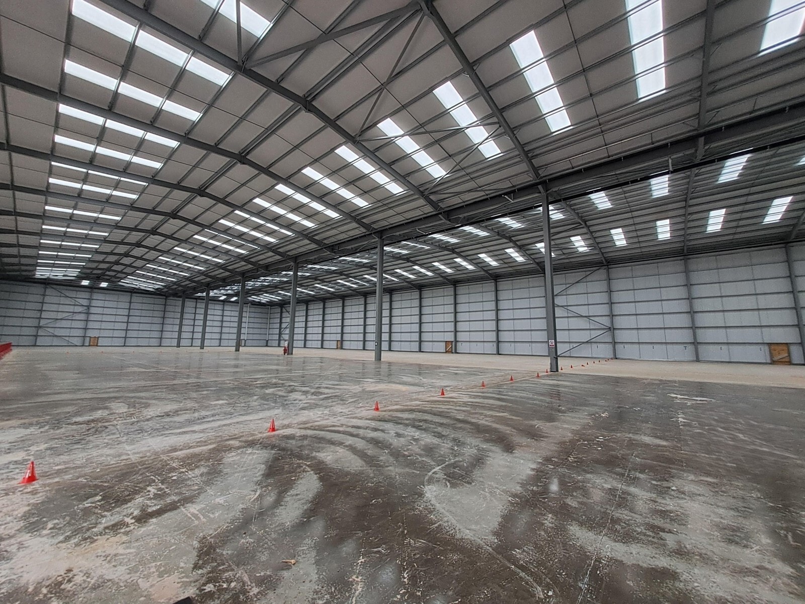 1 Michigan Dr, Milton Keynes for lease Interior Photo- Image 1 of 2