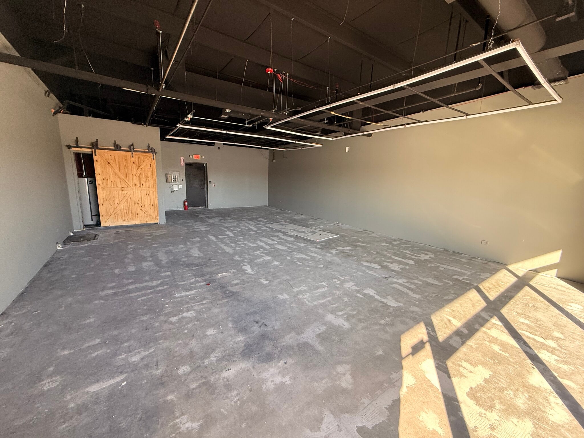 968-978 E 9th St, Lockport, IL for lease Interior Photo- Image 1 of 4