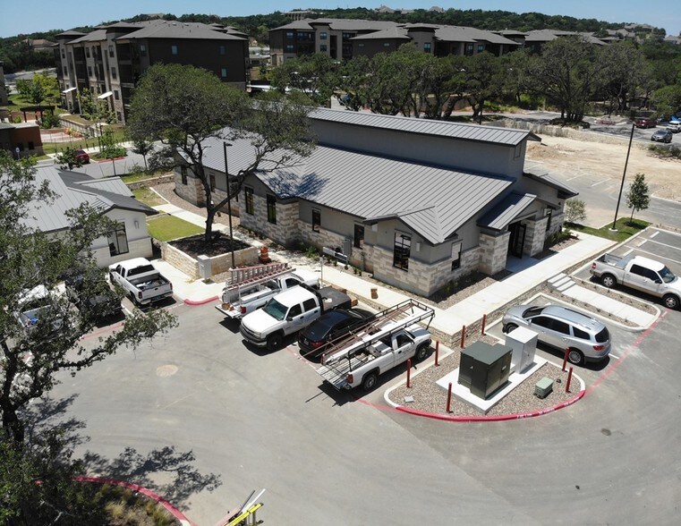 27511 W IH-10, Boerne, TX à louer - Aérien - Image 3 de 7