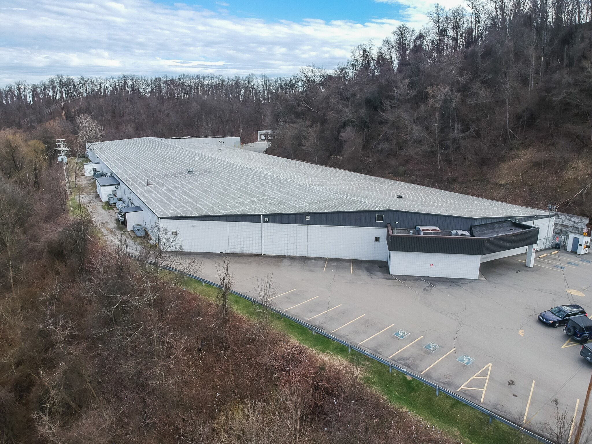 119 N Route 88, Charleroi, PA à vendre Photo du bâtiment- Image 1 de 128
