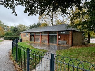 Plus de détails pour V&A Building, Londres - Commerce de détail à louer