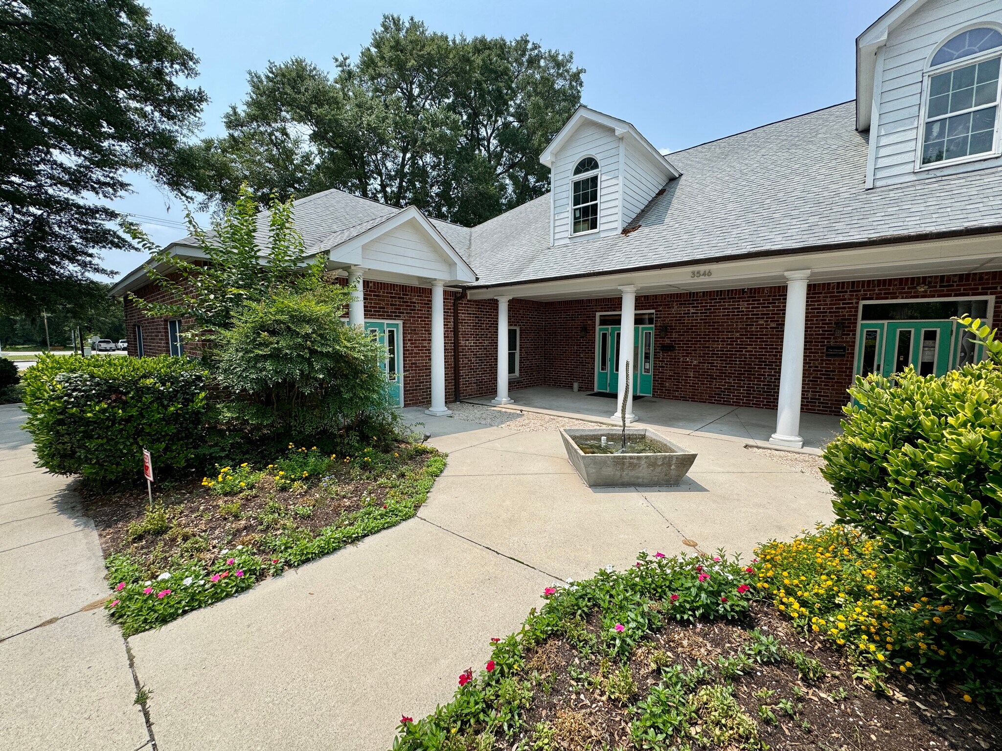 3546 Maybank Hwy, Johns Island, SC for lease Building Photo- Image 1 of 10