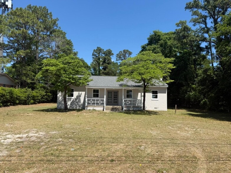 605 Eastwood Rd, Wilmington, NC for sale - Building Photo - Image 2 of 3