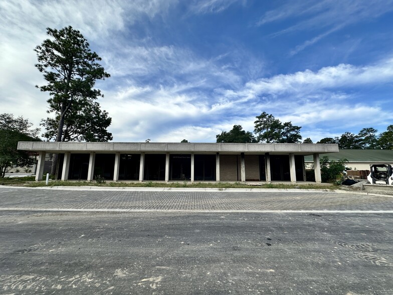 130 Lexington Ln, Southern Pines, NC for sale - Building Photo - Image 1 of 40