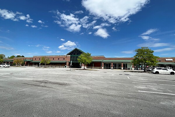 2019 S Glenburnie Rd, New Bern, NC à louer - Photo du bâtiment - Image 2 de 5